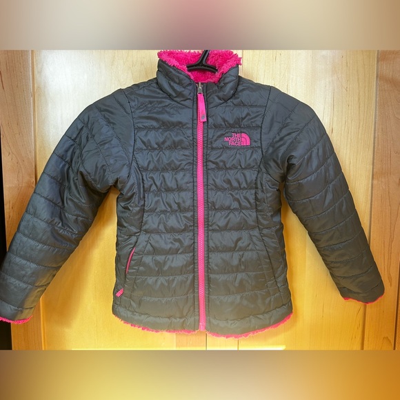 North Face Womens XS Black Puffer Jacket Coat Reversible Sherpa Fleece Pink - Picture 4 of 6